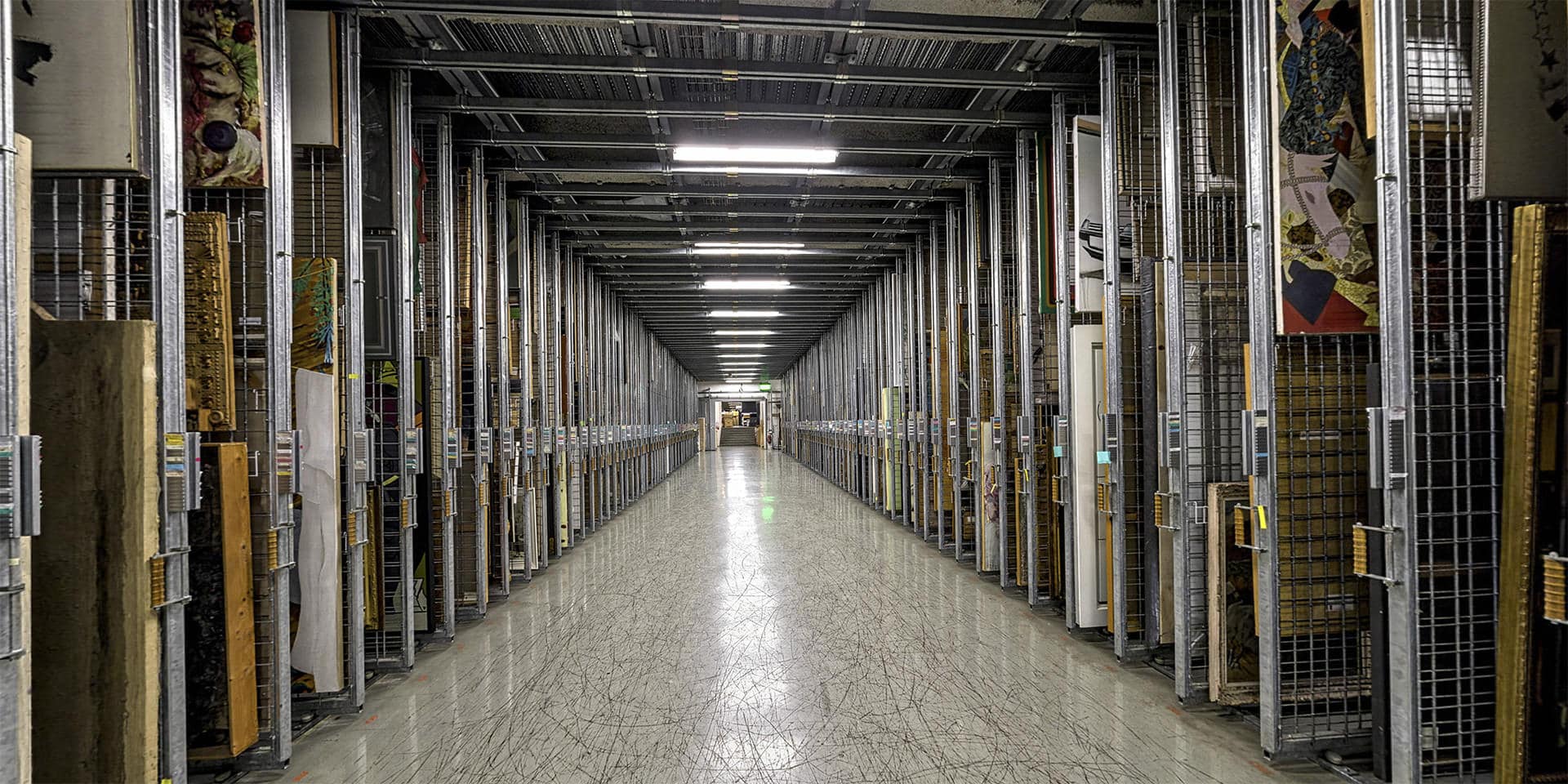 Vue panoramique 360° des réserves du CNAP – art contemporain