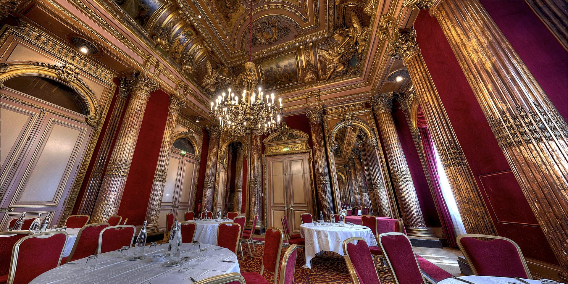 Salon Aiglon à l’hôtel The Westin Paris – Vendôme, décoré dans un style haussmannien, capturé en visite virtuelle 360°