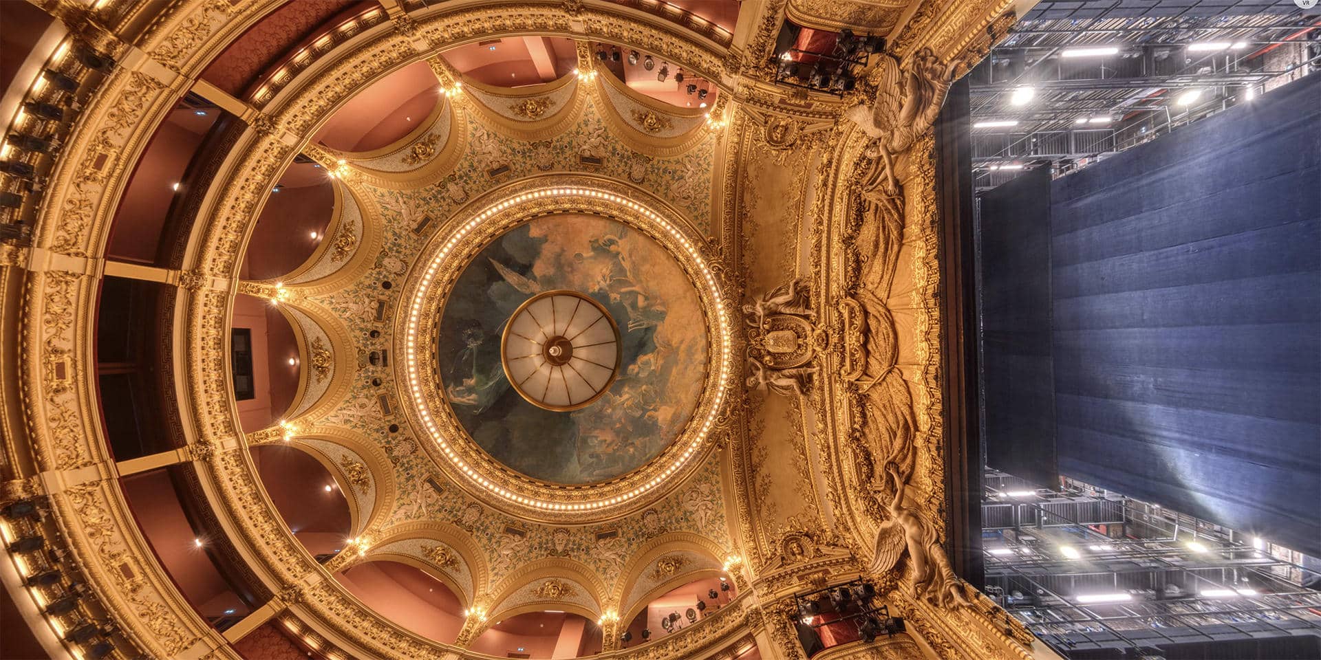 Visite virtuelle Opéra Comique – Plafond décoré de la salle Favart