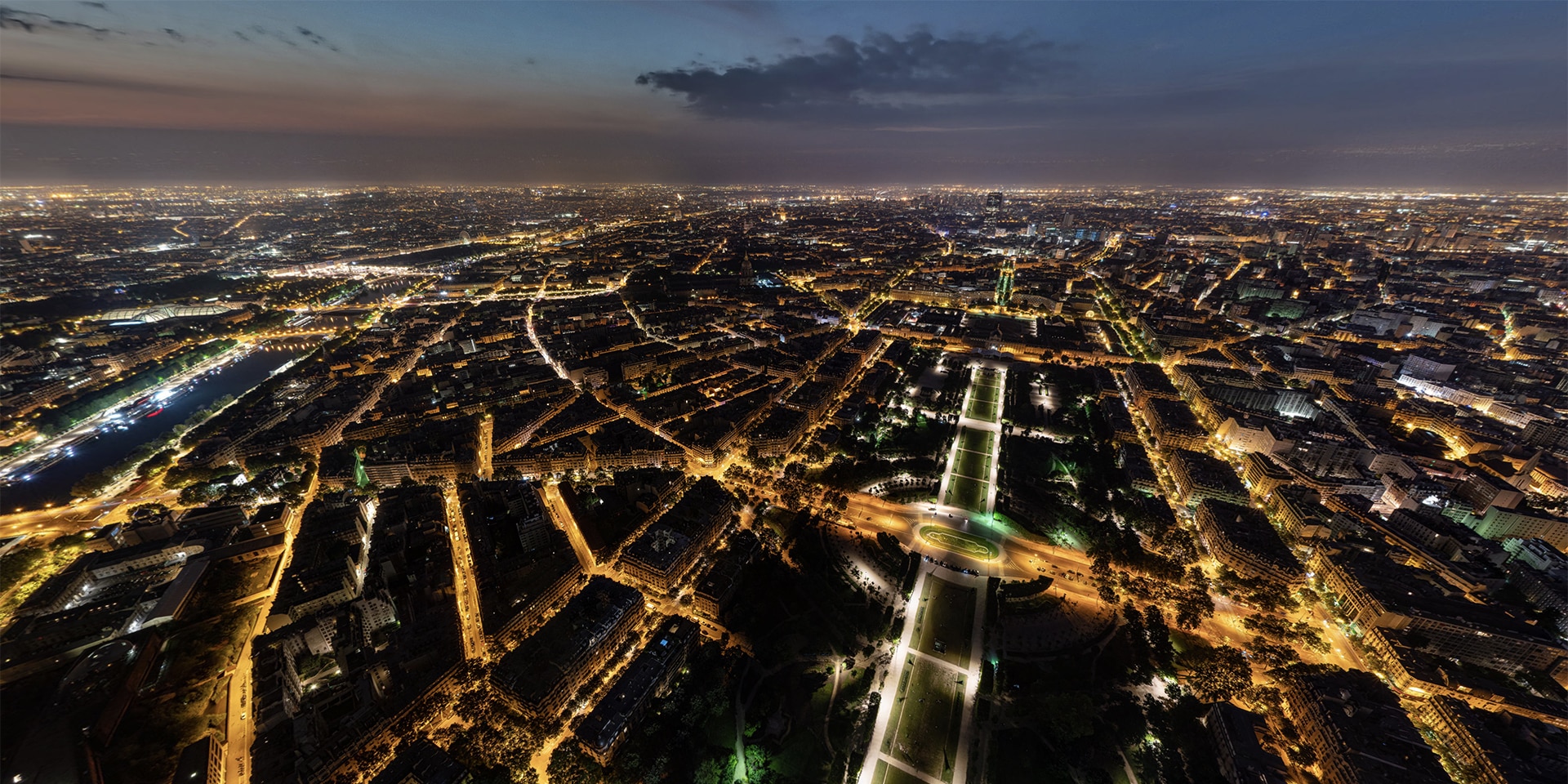 Paris panorama vu d'en haut de la Tour Eiffel